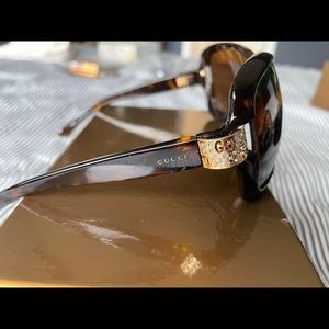 Gucci GG 2985/S BrownTortoise Authentic Sunglasses